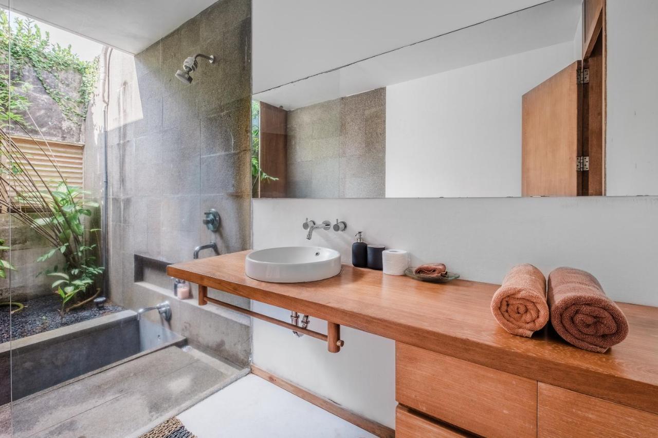 Balangan Beach Nakar Villa Jimbaran Exteriör bild