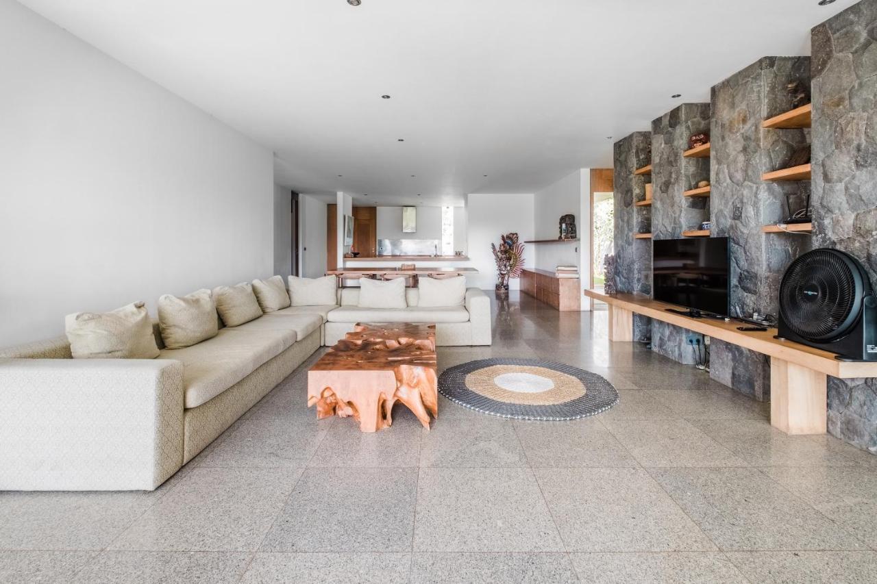 Balangan Beach Nakar Villa Jimbaran Exteriör bild