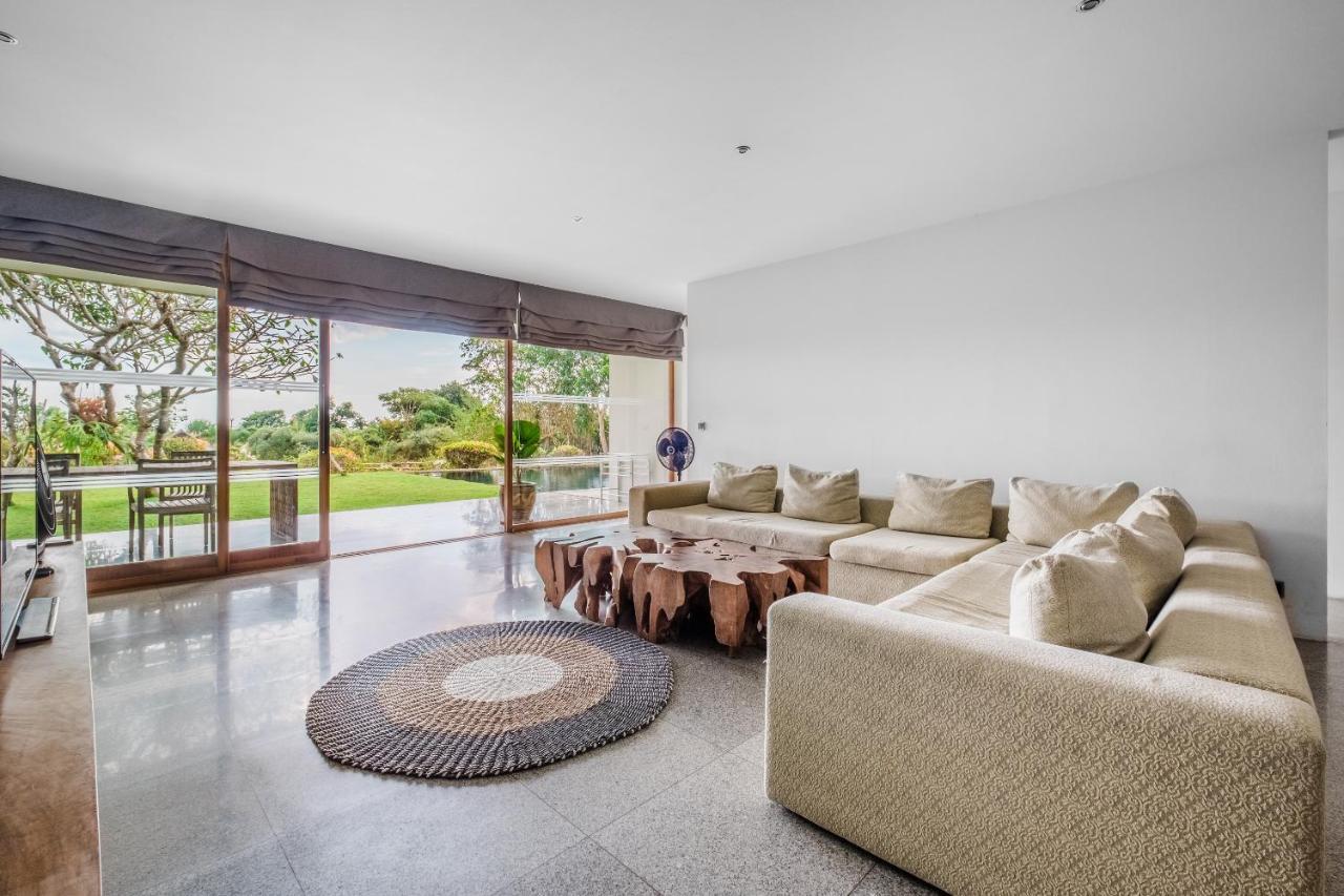 Balangan Beach Nakar Villa Jimbaran Exteriör bild